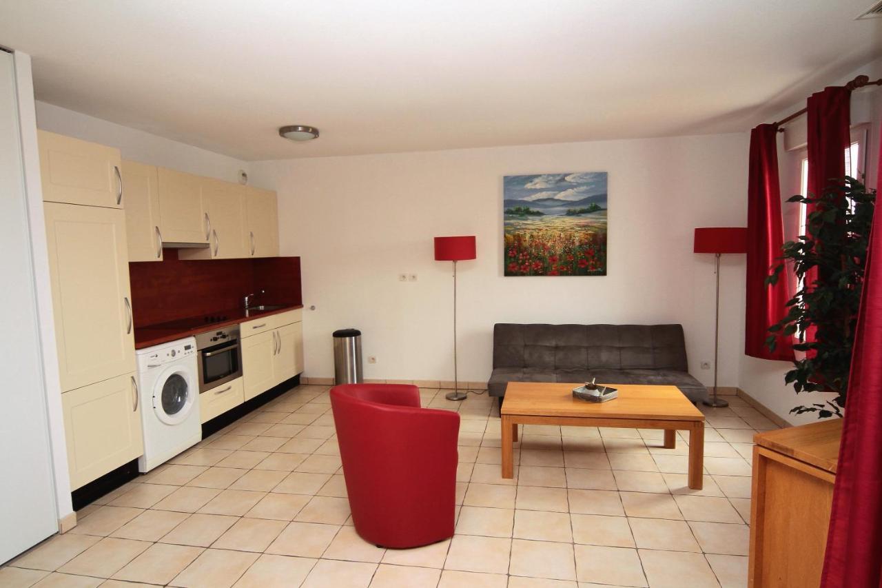 לה ברקרה Residence La Pinede מראה חיצוני תמונה